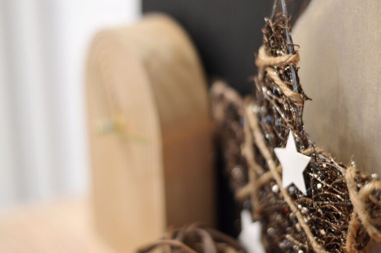 Transform Your Space with Frosted Filaments’ Unique Winter Decor