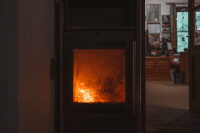 How to Create a Cozy Atmosphere with Frosted Filaments’ Offerings